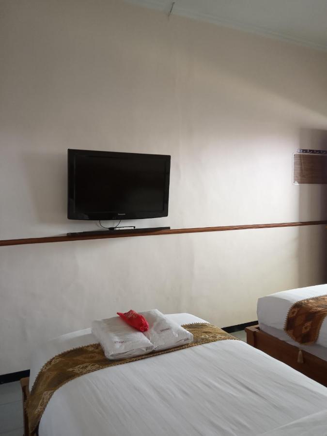 New Merdeka Hotel Jembel Exteriér fotografie